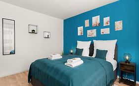 Free Living - City Design Apartments, Zentrum, Outlet, Balkon, Kueche